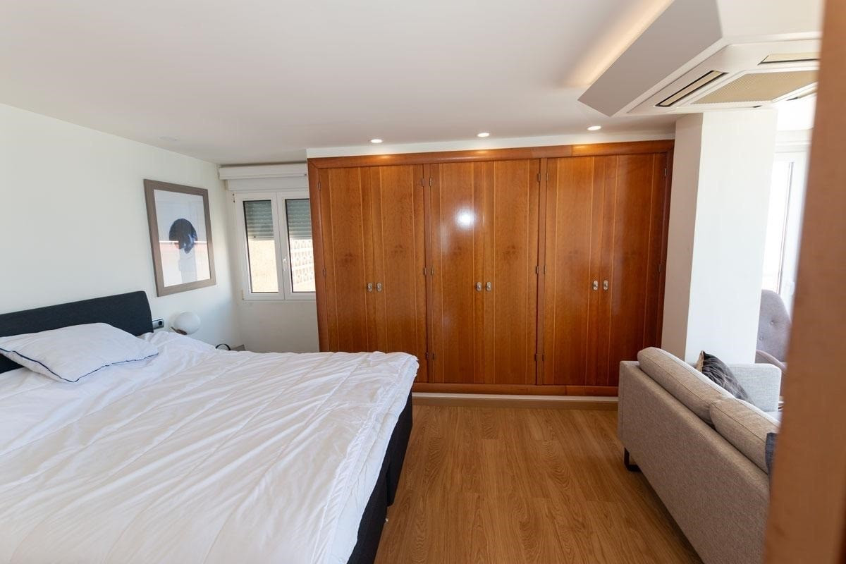 Se vende Apartamento Planta Media de 3 dormitorios en Costa Blanca, Alicante, España