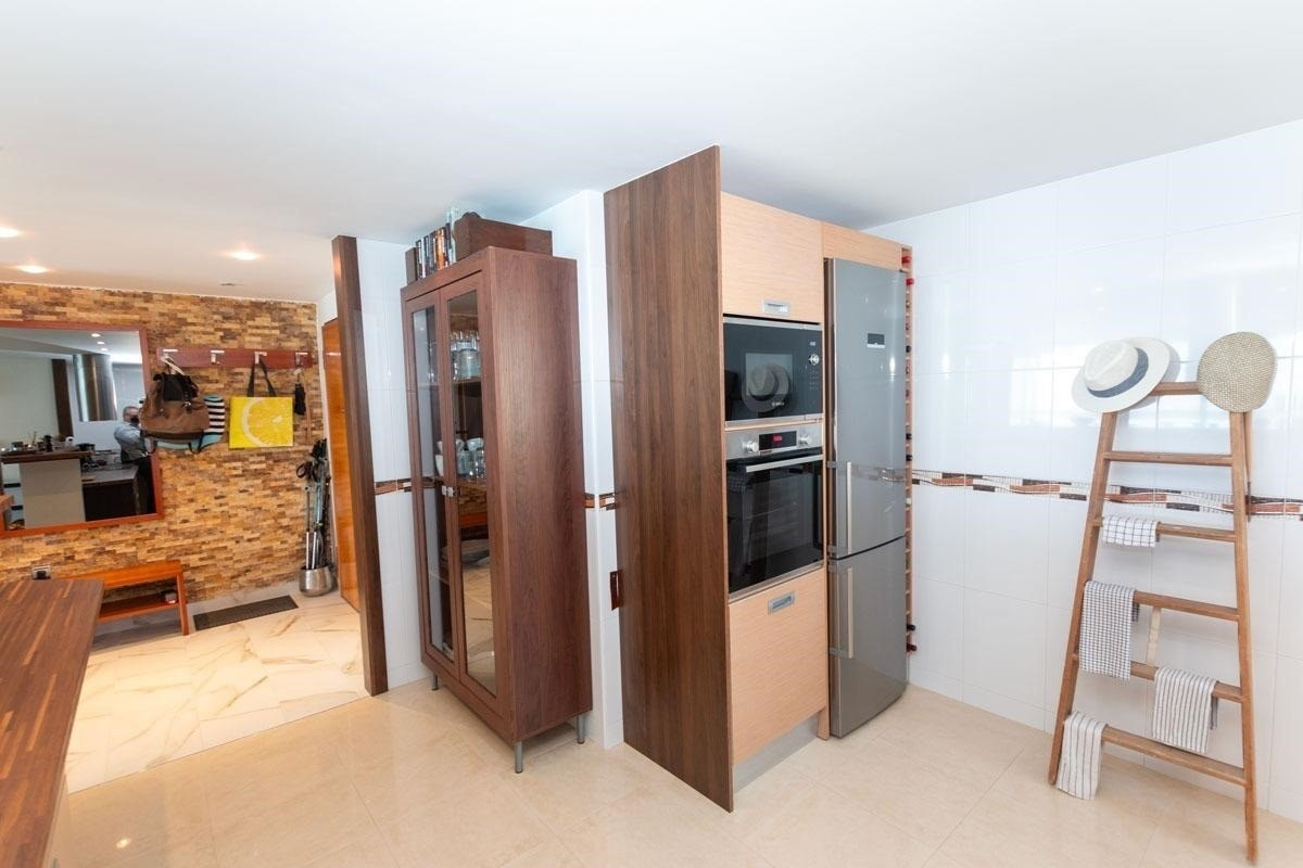 Se vende Apartamento Planta Media de 3 dormitorios en Costa Blanca, Alicante, España