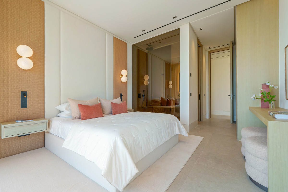 Se vende Villa - Chalet de 8 dormitorios en Costa Del Sol, Málaga, España