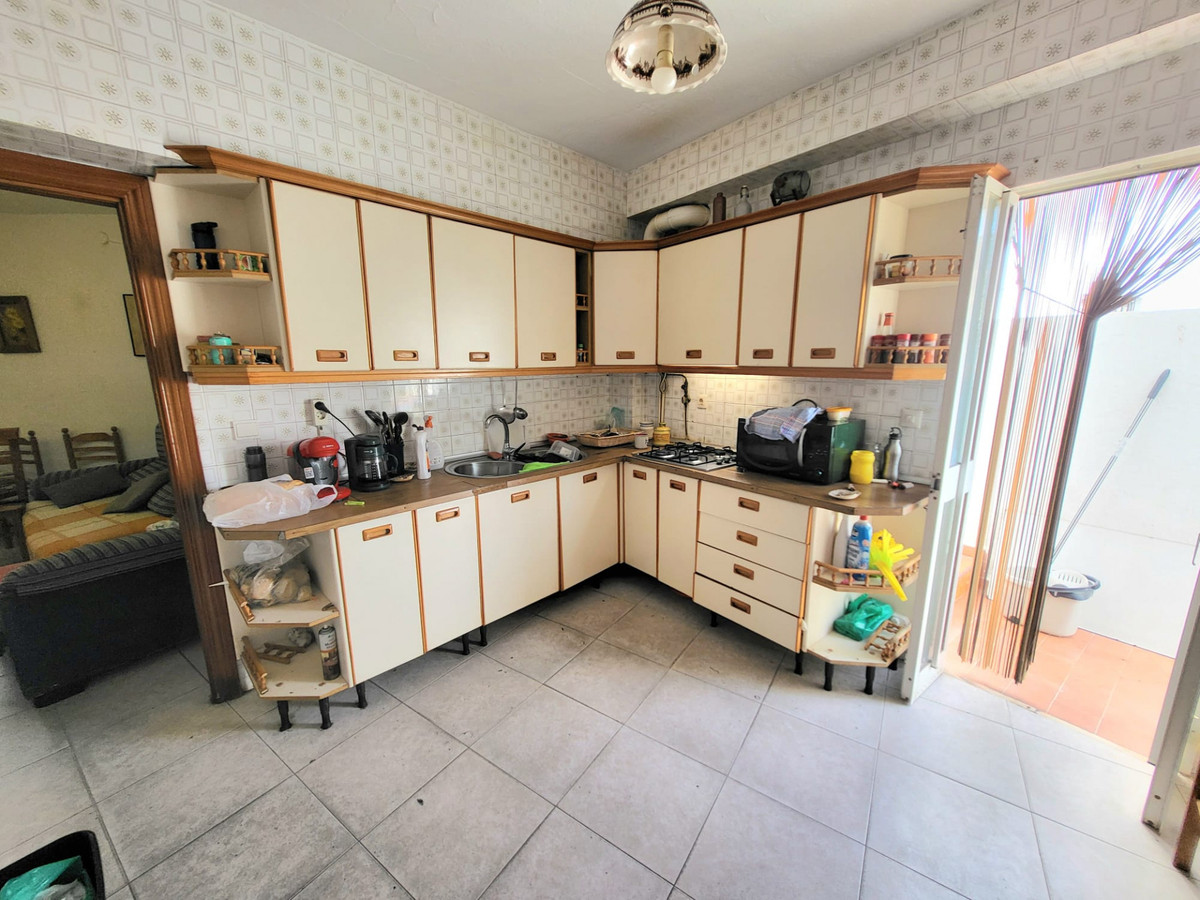 3 Bed Townhouse for sale in Estepona Costa Del Sol, Málaga, Spain