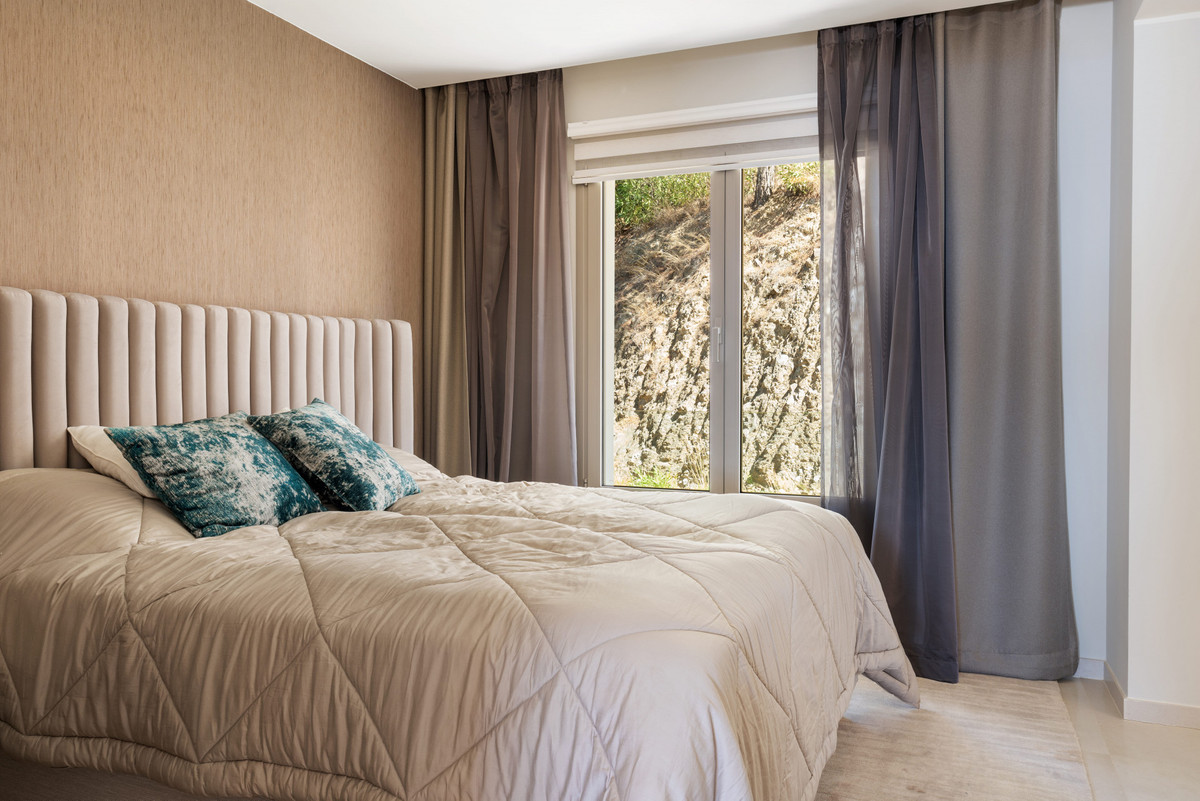 2 Bed Apartment for sale in Marbella Costa Del Sol, Málaga, Spain