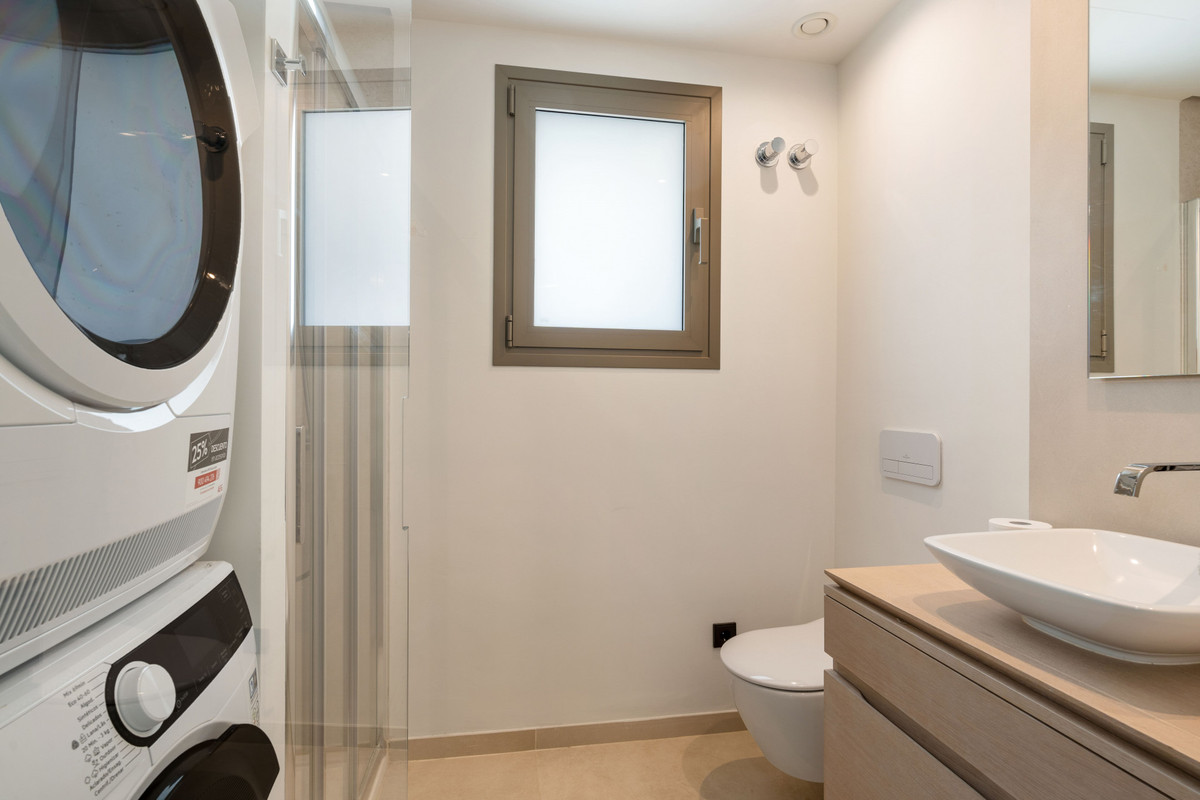 2 Bed Apartment for sale in Marbella Costa Del Sol, Málaga, Spain