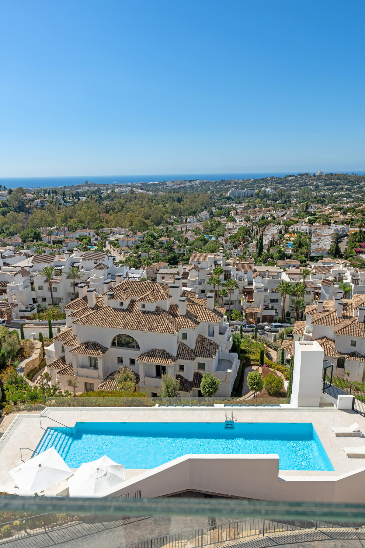 2 Bed Apartment for sale in Marbella Costa Del Sol, Málaga, Spain