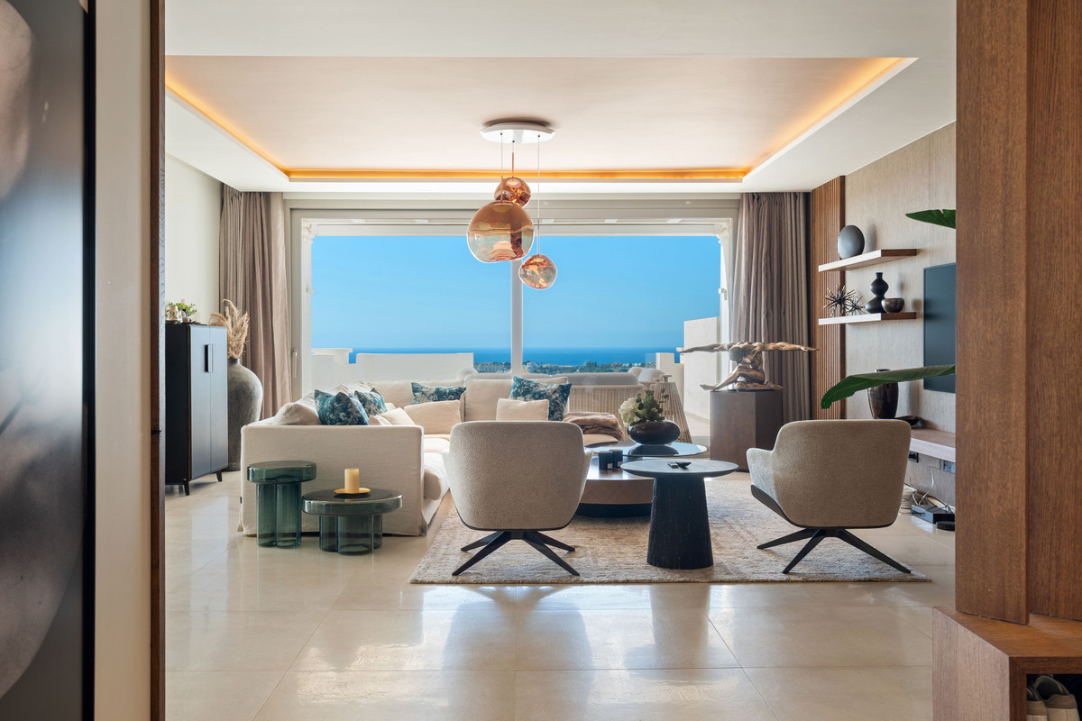 2 Bed Apartment for sale in Marbella Costa Del Sol, Málaga, Spain