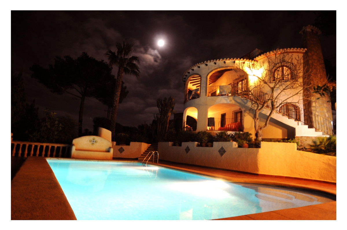 Se vende Villa - Chalet de 3 dormitorios en Costa Blanca, Alicante, España