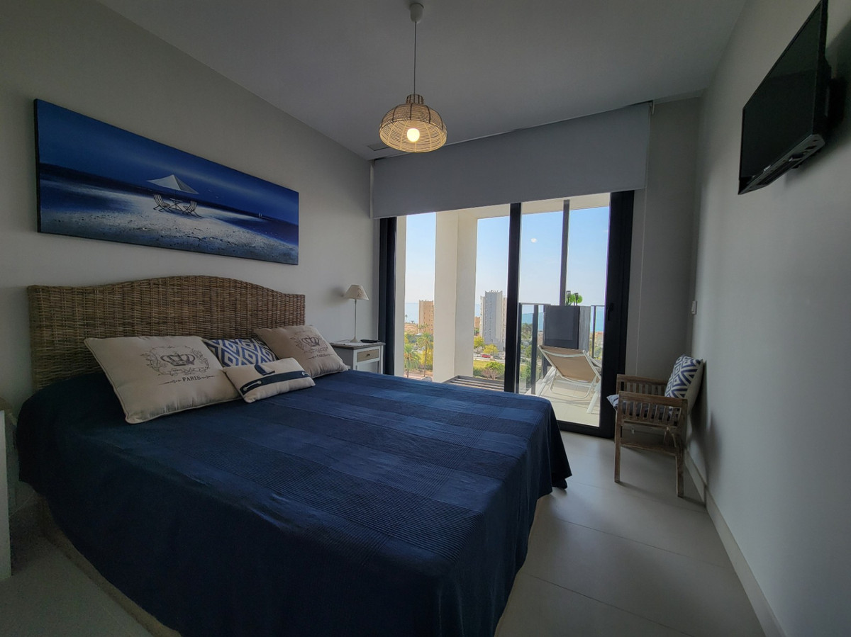 Se vende Apartamento Planta Media de 2 dormitorios en Costa Blanca, Alicante, España