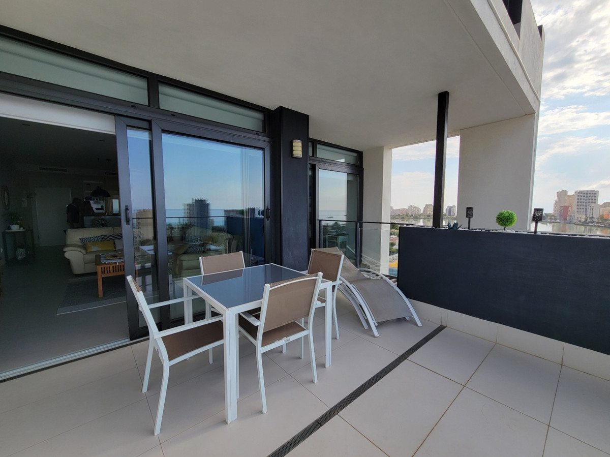 Se vende Apartamento Planta Media de 2 dormitorios en Costa Blanca, Alicante, España