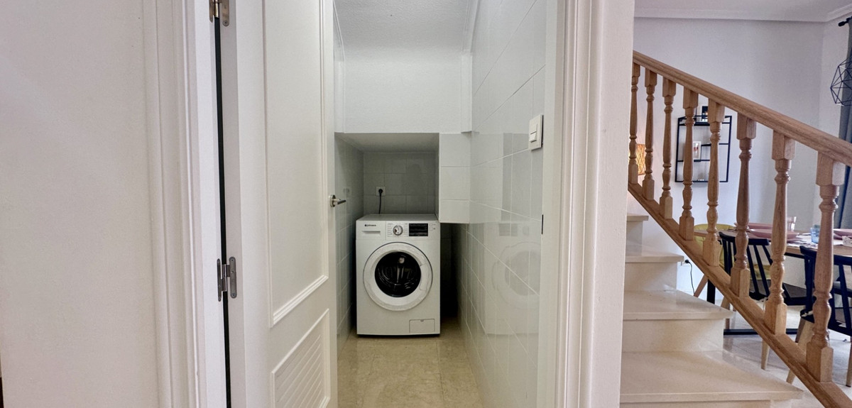 3 Bed Townhouse for sale in San Miguel De Salinas Costa Blanca, Alicante, Spain