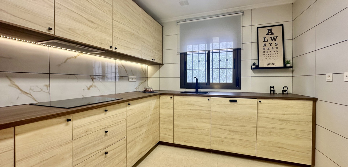 3 Bed Townhouse for sale in San Miguel De Salinas Costa Blanca, Alicante, Spain