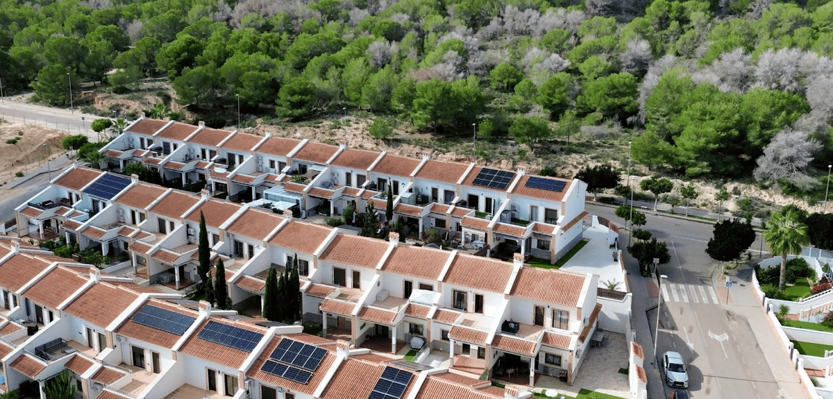 3 Bed Townhouse for sale in San Miguel De Salinas Costa Blanca, Alicante, Spain