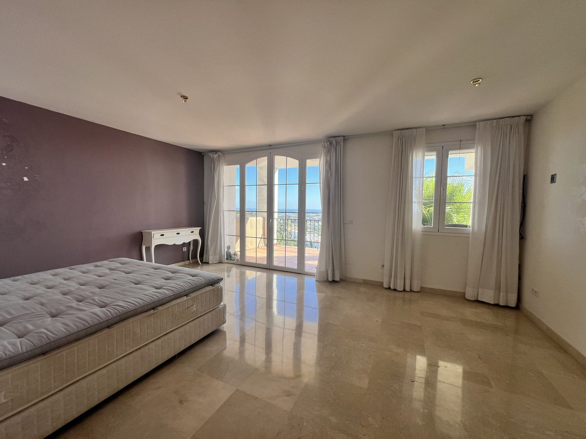 Se vende Villa - Chalet de 4 dormitorios en Costa Del Sol, Málaga, España