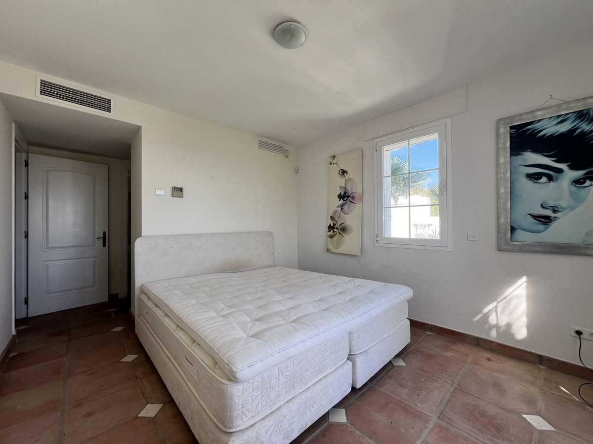 Se vende Villa - Chalet de 4 dormitorios en Costa Del Sol, Málaga, España