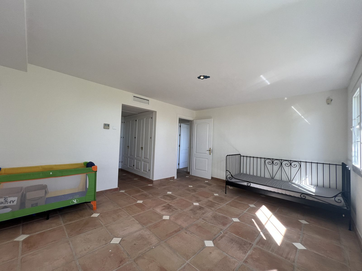 Se vende Villa - Chalet de 4 dormitorios en Costa Del Sol, Málaga, España