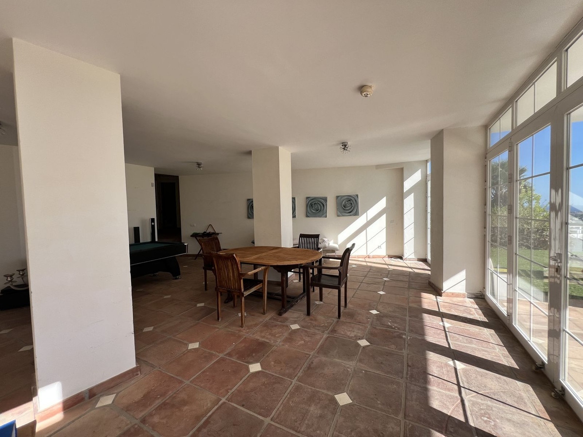 Se vende Villa - Chalet de 4 dormitorios en Costa Del Sol, Málaga, España
