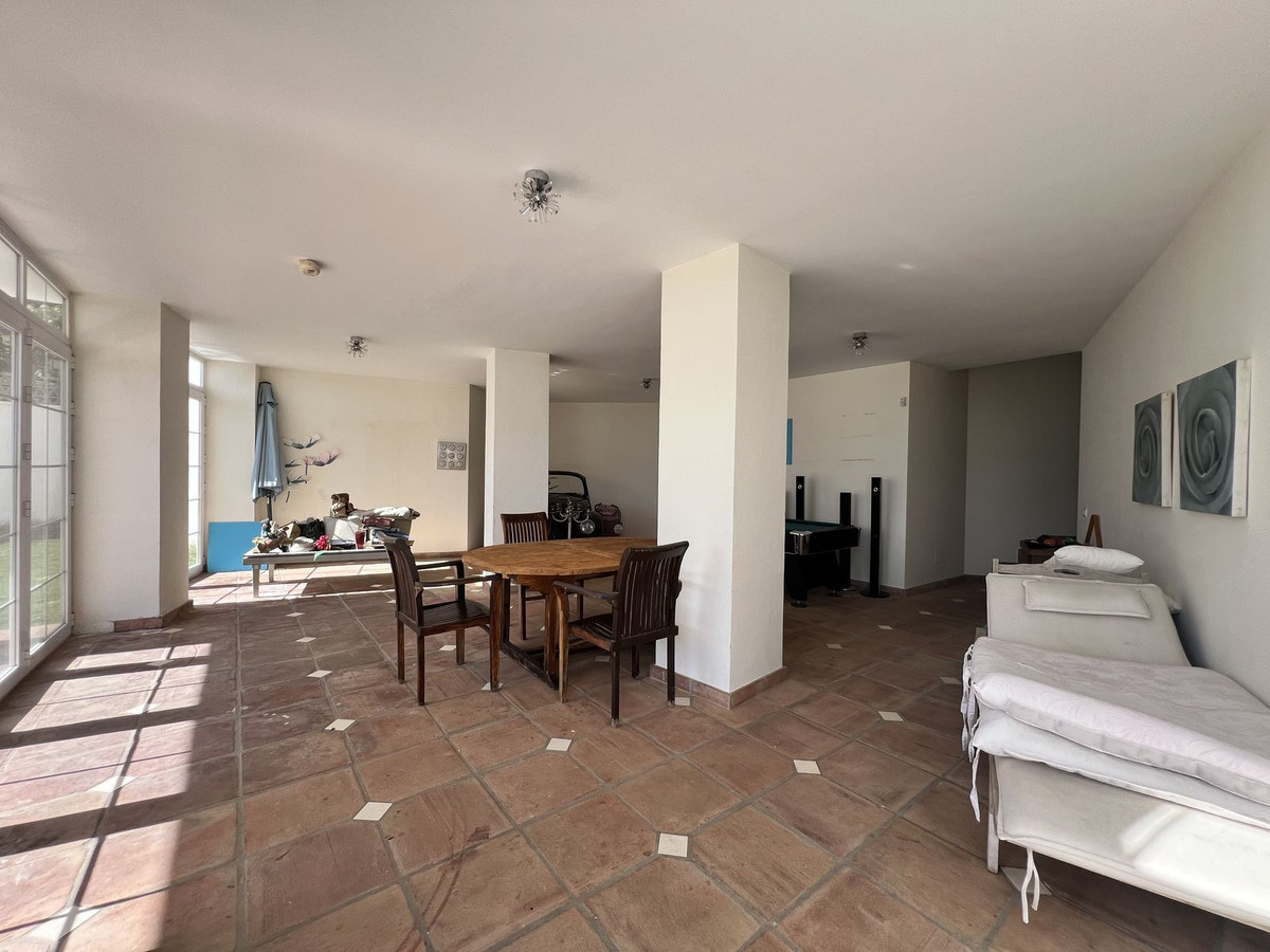 Se vende Villa - Chalet de 4 dormitorios en Costa Del Sol, Málaga, España
