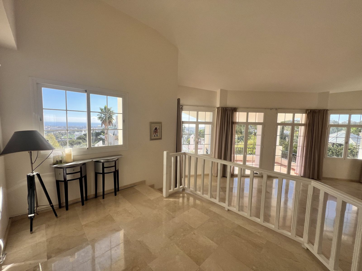 Se vende Villa - Chalet de 4 dormitorios en Costa Del Sol, Málaga, España