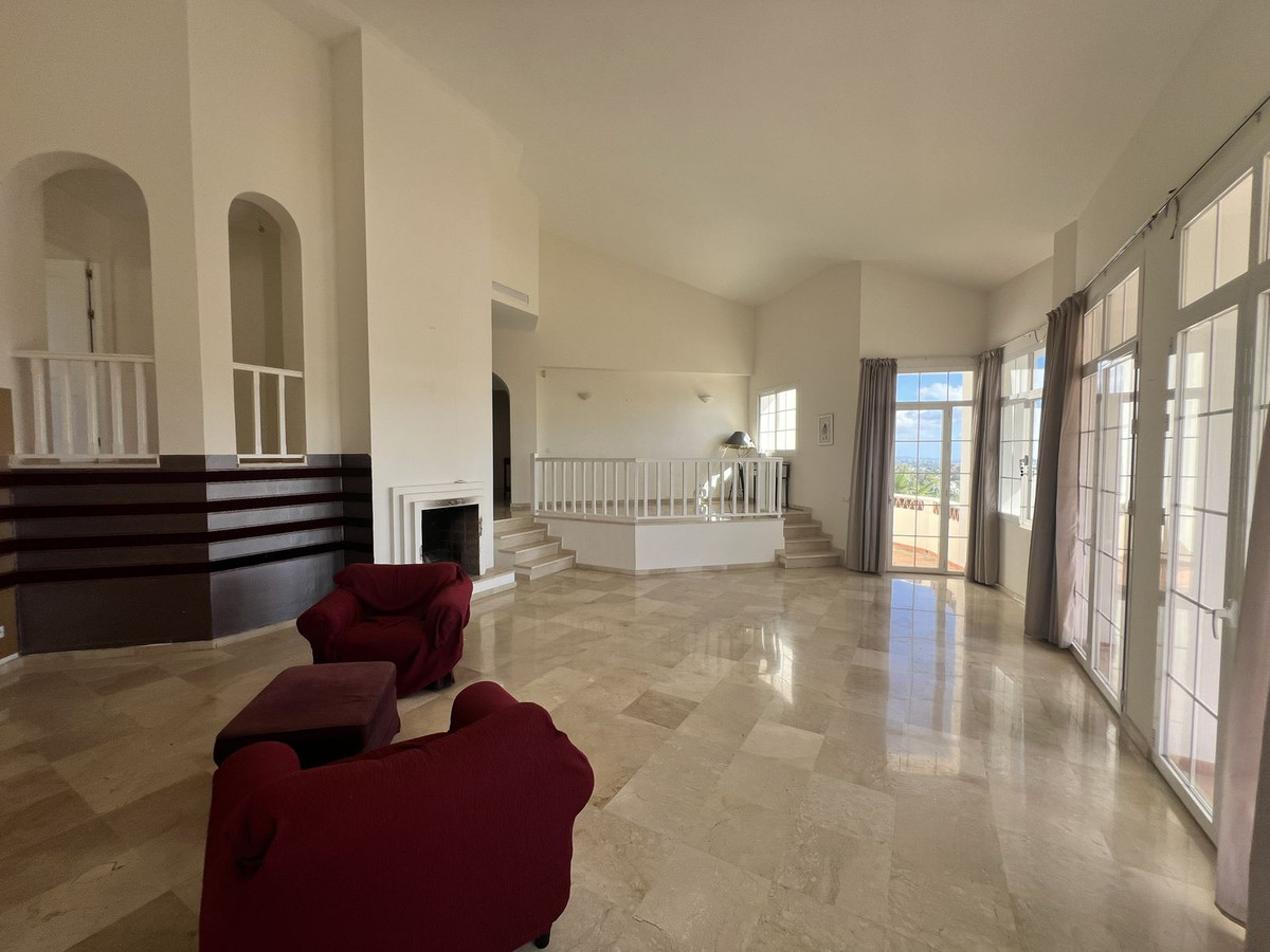 Se vende Villa - Chalet de 4 dormitorios en Costa Del Sol, Málaga, España