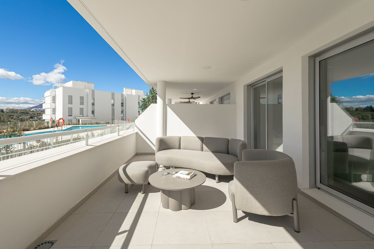 3 Bed Apartment for sale in Cancelada Costa Del Sol, Málaga, Spain