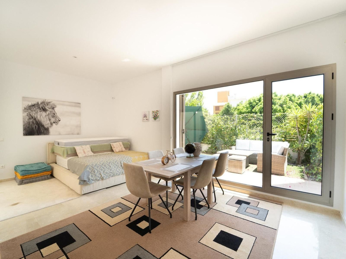 Se vende Adosada de 3 dormitorios en Costa Blanca, Alicante, España