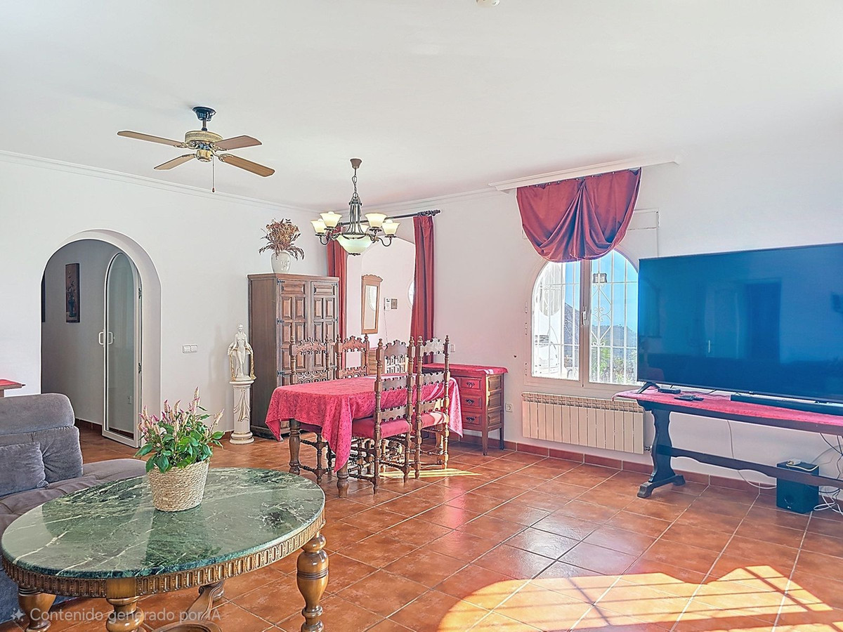 Se vende Villa - Chalet de 3 dormitorios en Costa Del Sol East, Málaga, España