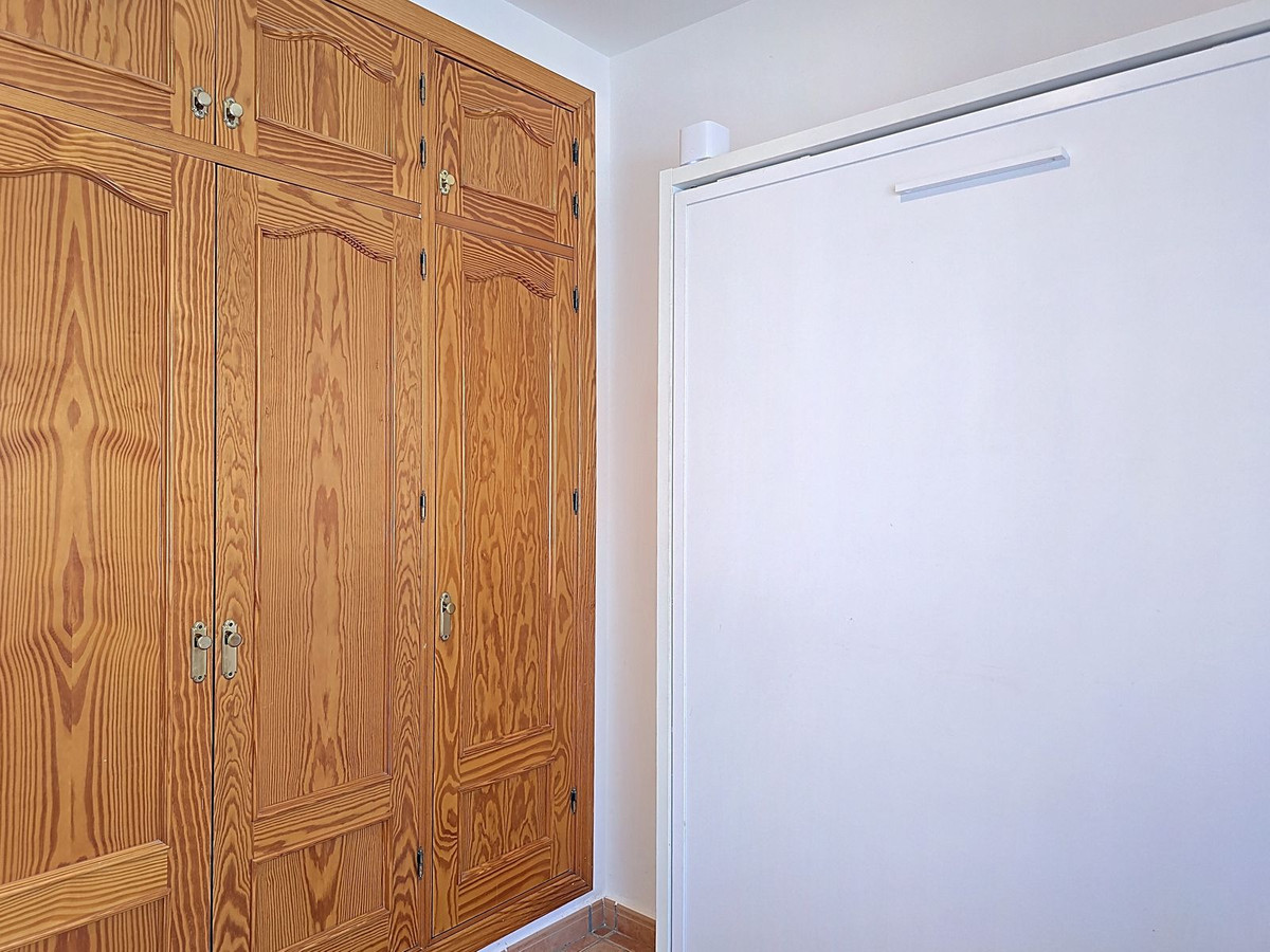 Se vende Villa - Chalet de 3 dormitorios en Costa Del Sol East, Málaga, España