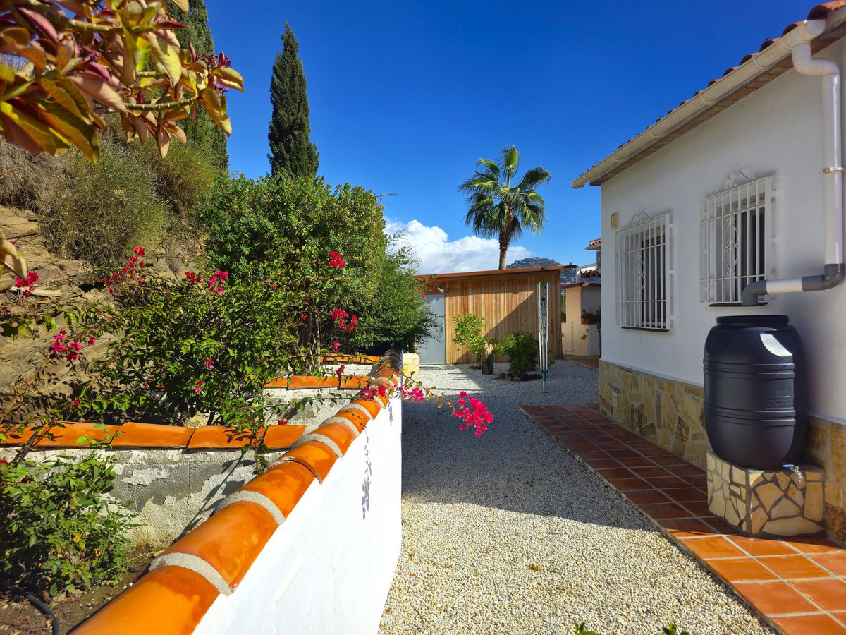 Se vende Villa - Chalet de 3 dormitorios en Costa Del Sol East, Málaga, España