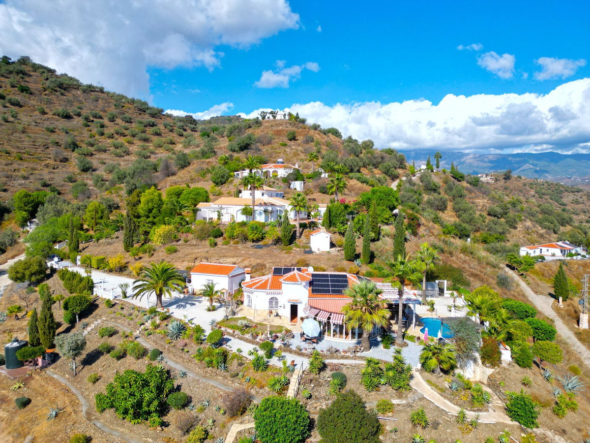 Se vende Villa - Chalet de 3 dormitorios en Costa Del Sol East, Málaga, España