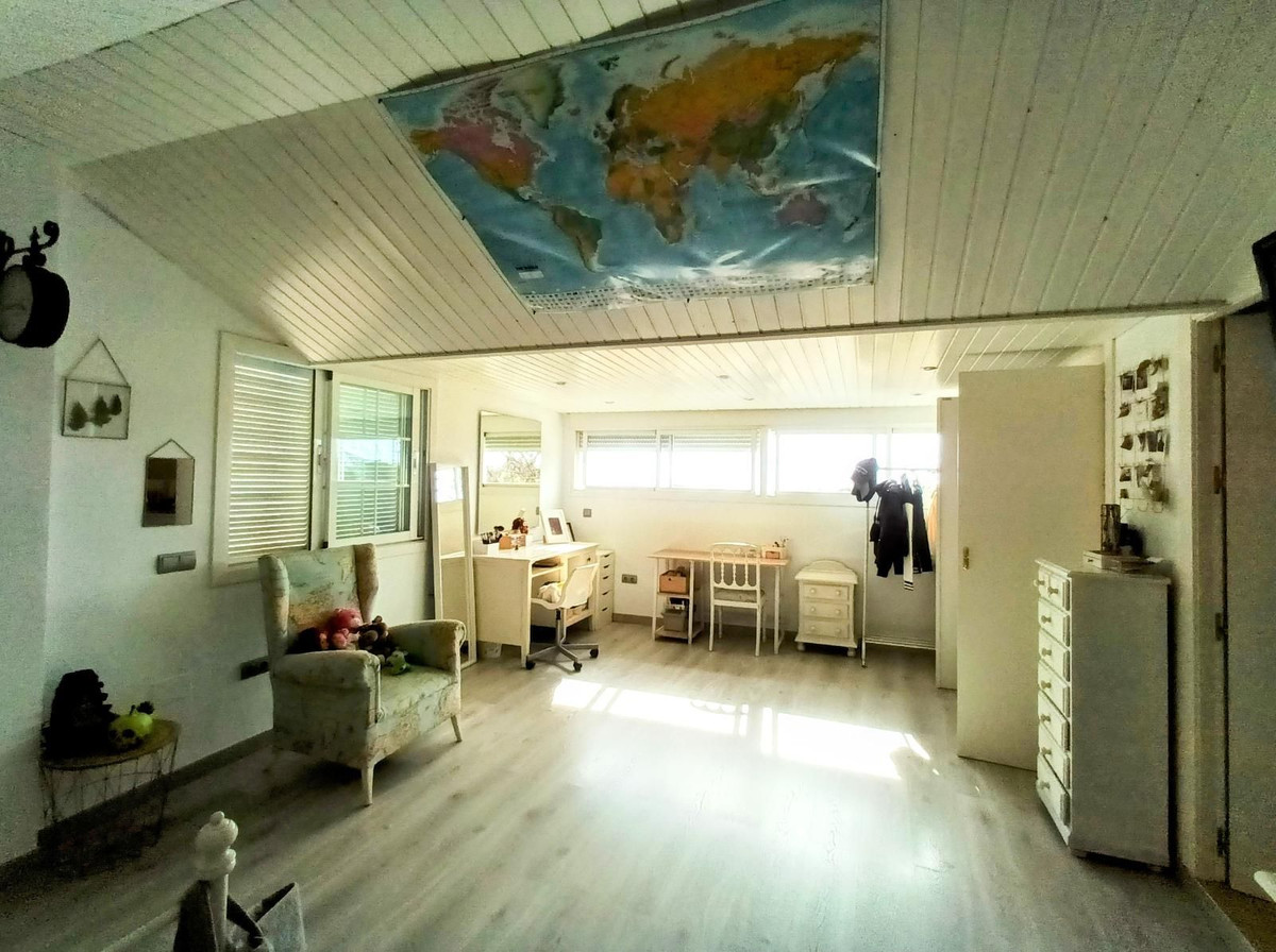 4 Bed Townhouse for sale in Guadalmar Málaga Ciudad, Málaga, Spain