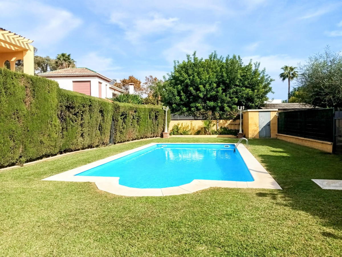 4 Bed Townhouse for sale in Guadalmar Málaga Ciudad, Málaga, Spain