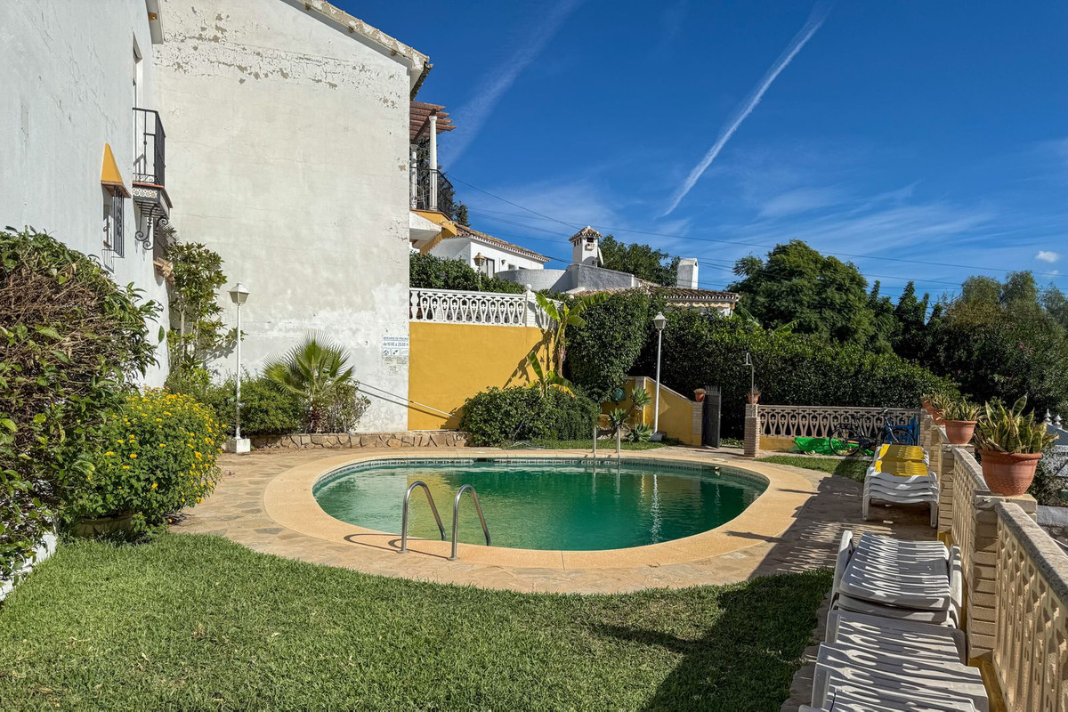 3 Bed Townhouse for sale in Mijas Costa Del Sol, Málaga, Spain