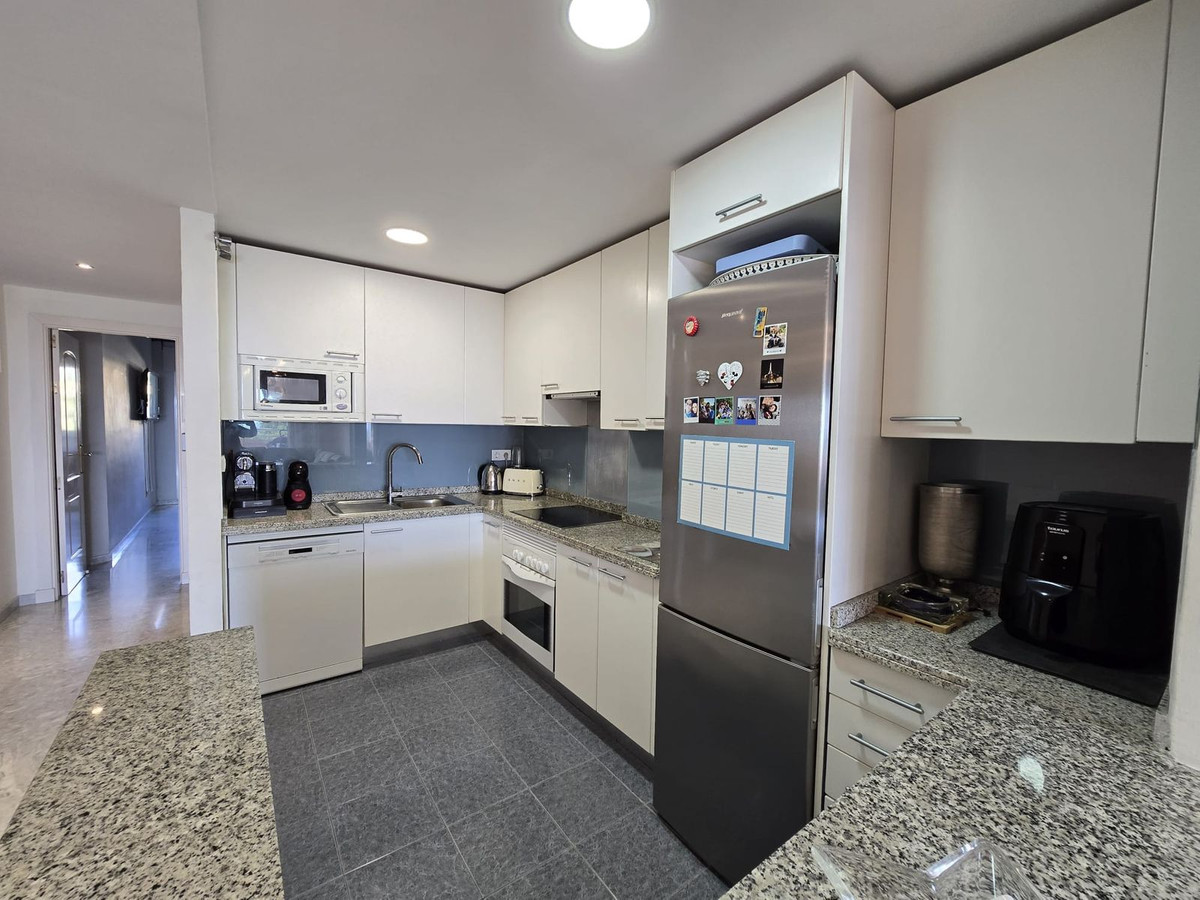 2 Bed Apartment for sale in Torrequebrada Costa Del Sol, Málaga, Spain