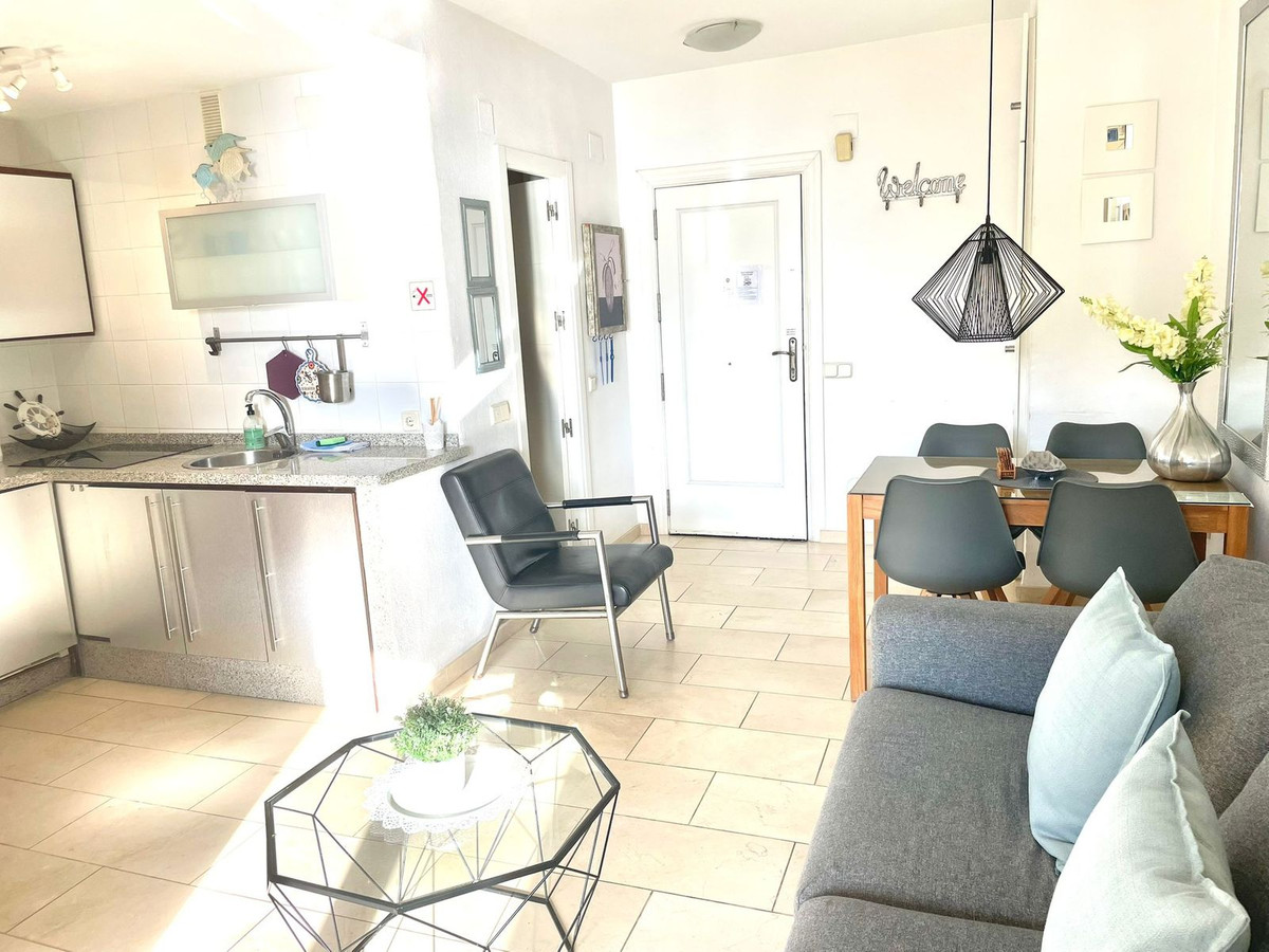 1 Bed Apartment for sale in Benalmadena Costa Costa Del Sol, Málaga, Spain