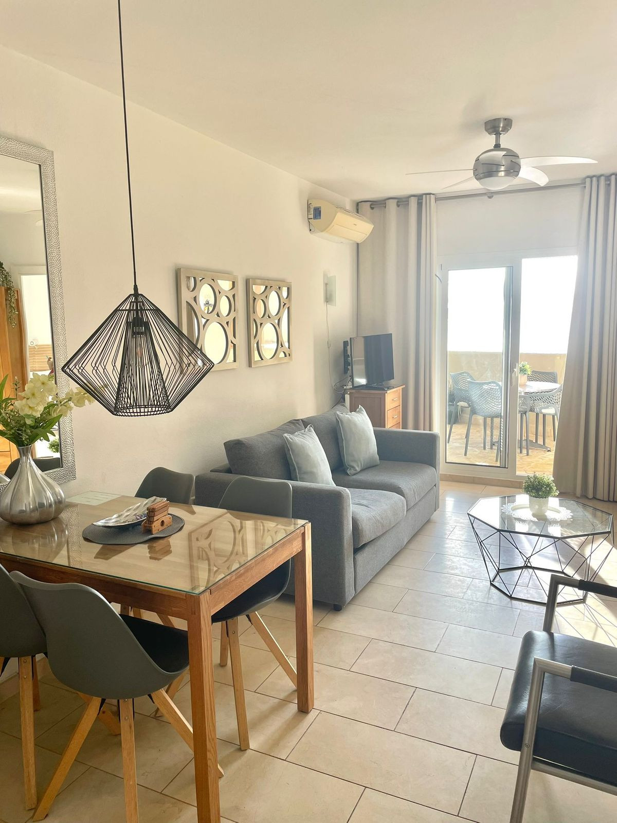 1 Bed Apartment for sale in Benalmadena Costa Costa Del Sol, Málaga, Spain