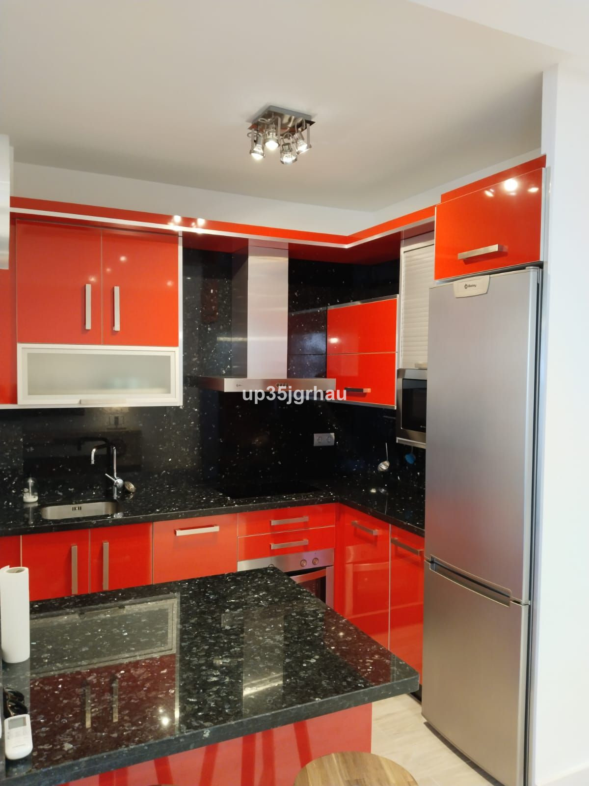 Se vende Apartamento Planta Media de 2 dormitorios en Costa Del Sol, Málaga, España