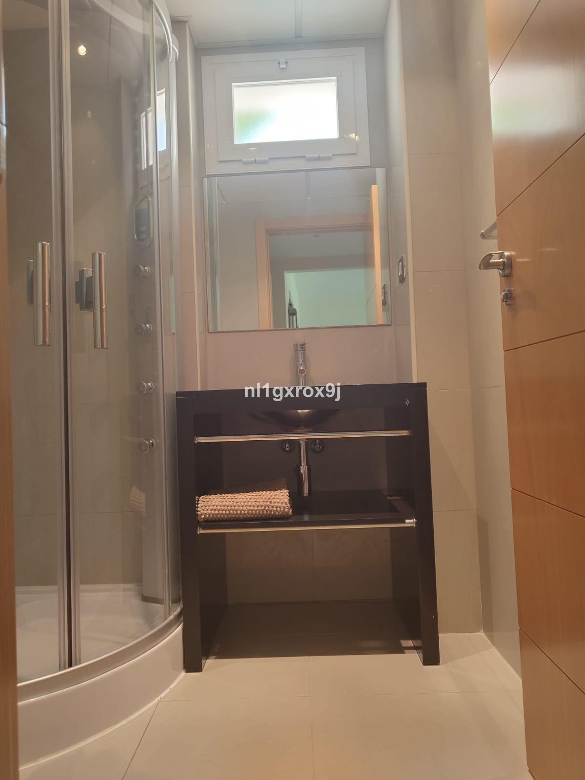 2 Bed Apartment for sale in Estepona Costa Del Sol, Málaga, Spain