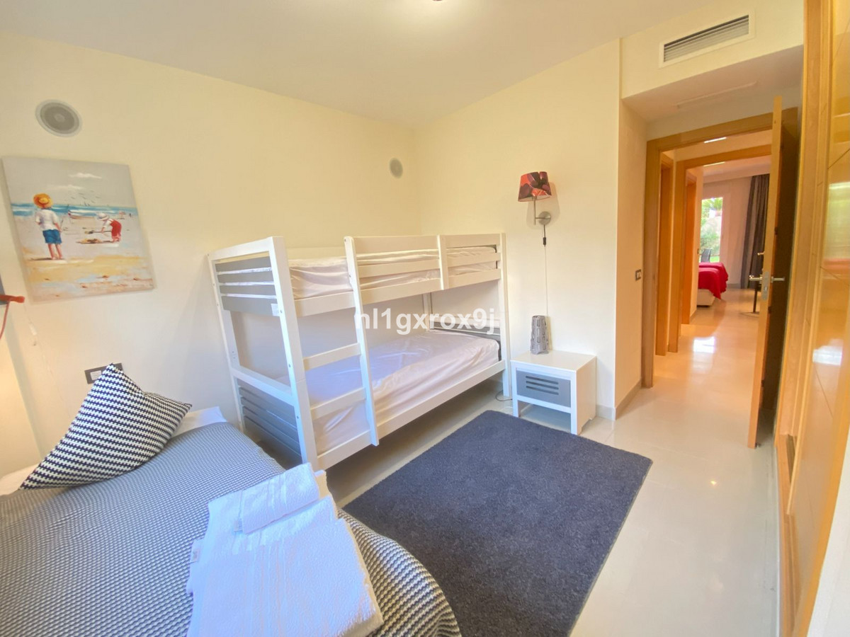 2 Bed Apartment for sale in Estepona Costa Del Sol, Málaga, Spain