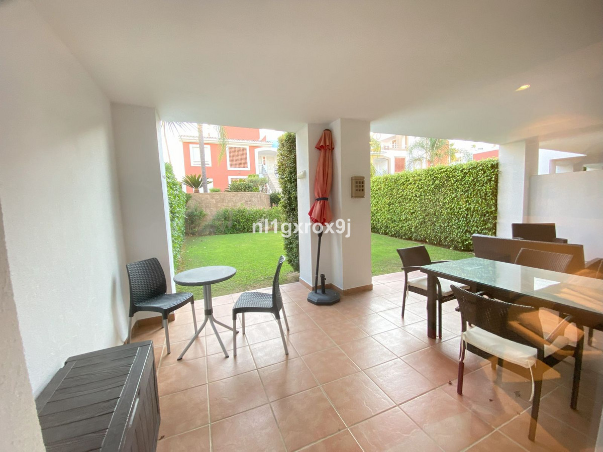 2 Bed Apartment for sale in Estepona Costa Del Sol, Málaga, Spain