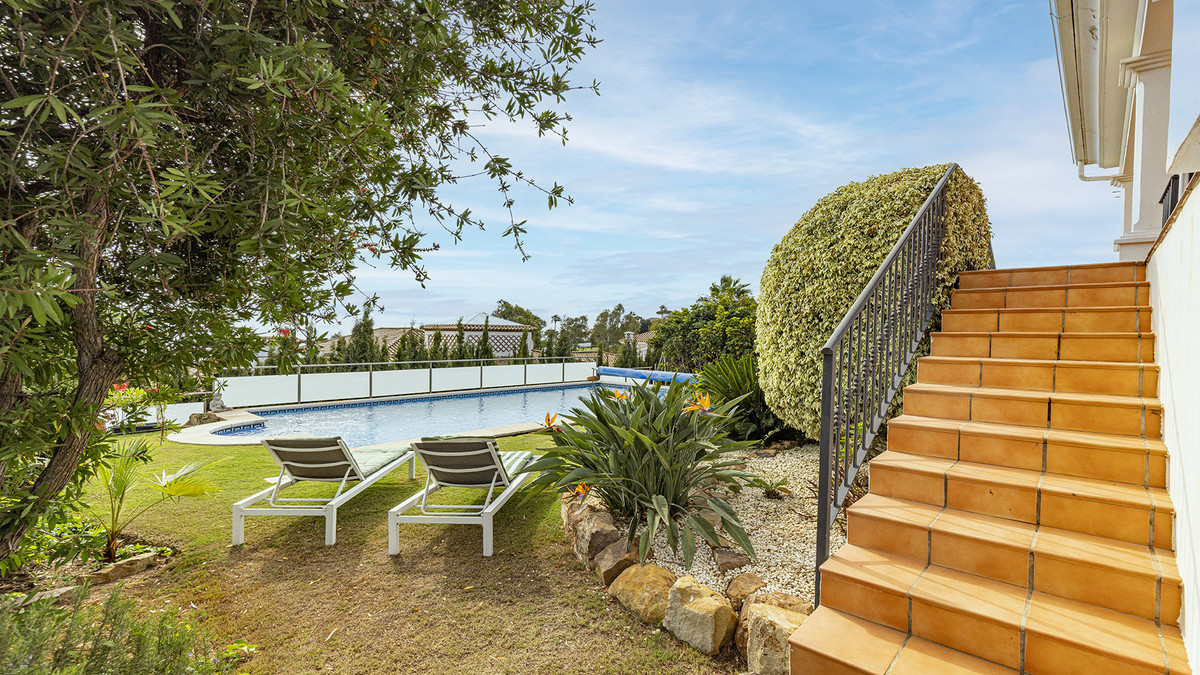 4 Bed Townhouse for sale in Manilva Costa Del Sol, Málaga, Spain