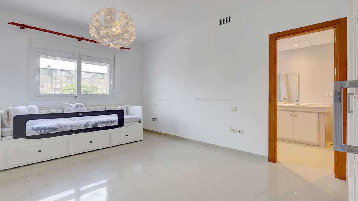 4 Bed Townhouse for sale in Manilva Costa Del Sol, Málaga, Spain