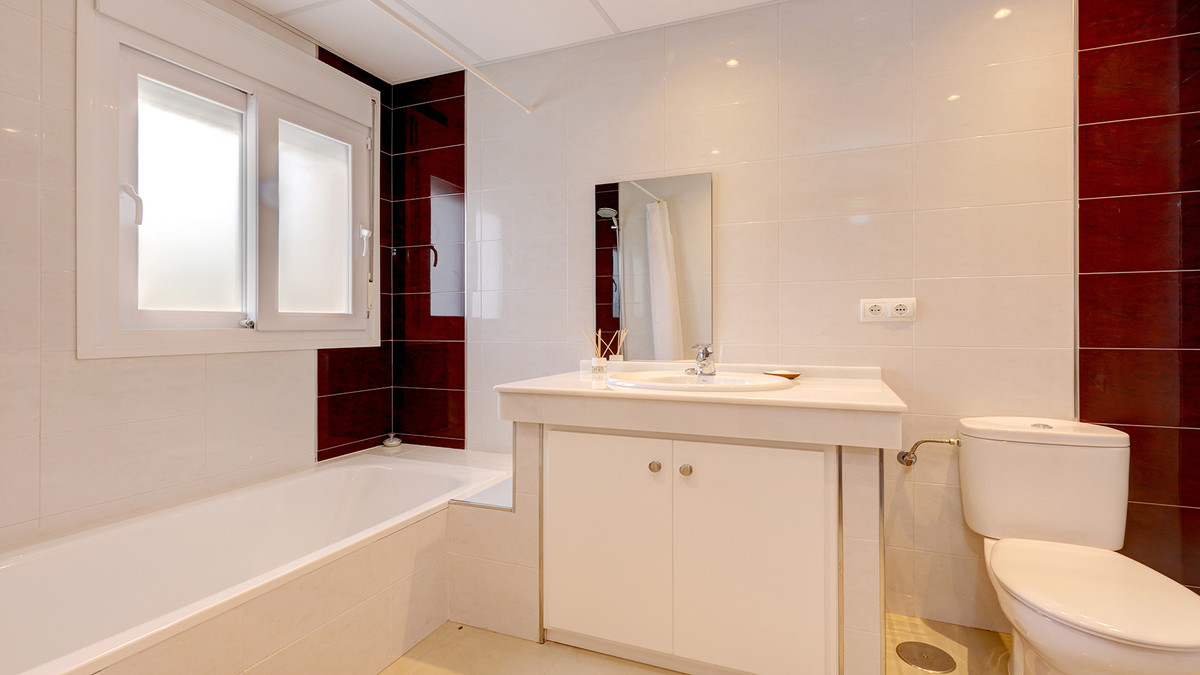 4 Bed Townhouse for sale in Manilva Costa Del Sol, Málaga, Spain
