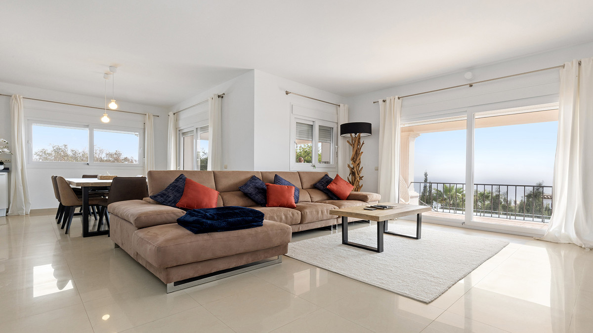 4 Bed Townhouse for sale in Manilva Costa Del Sol, Málaga, Spain