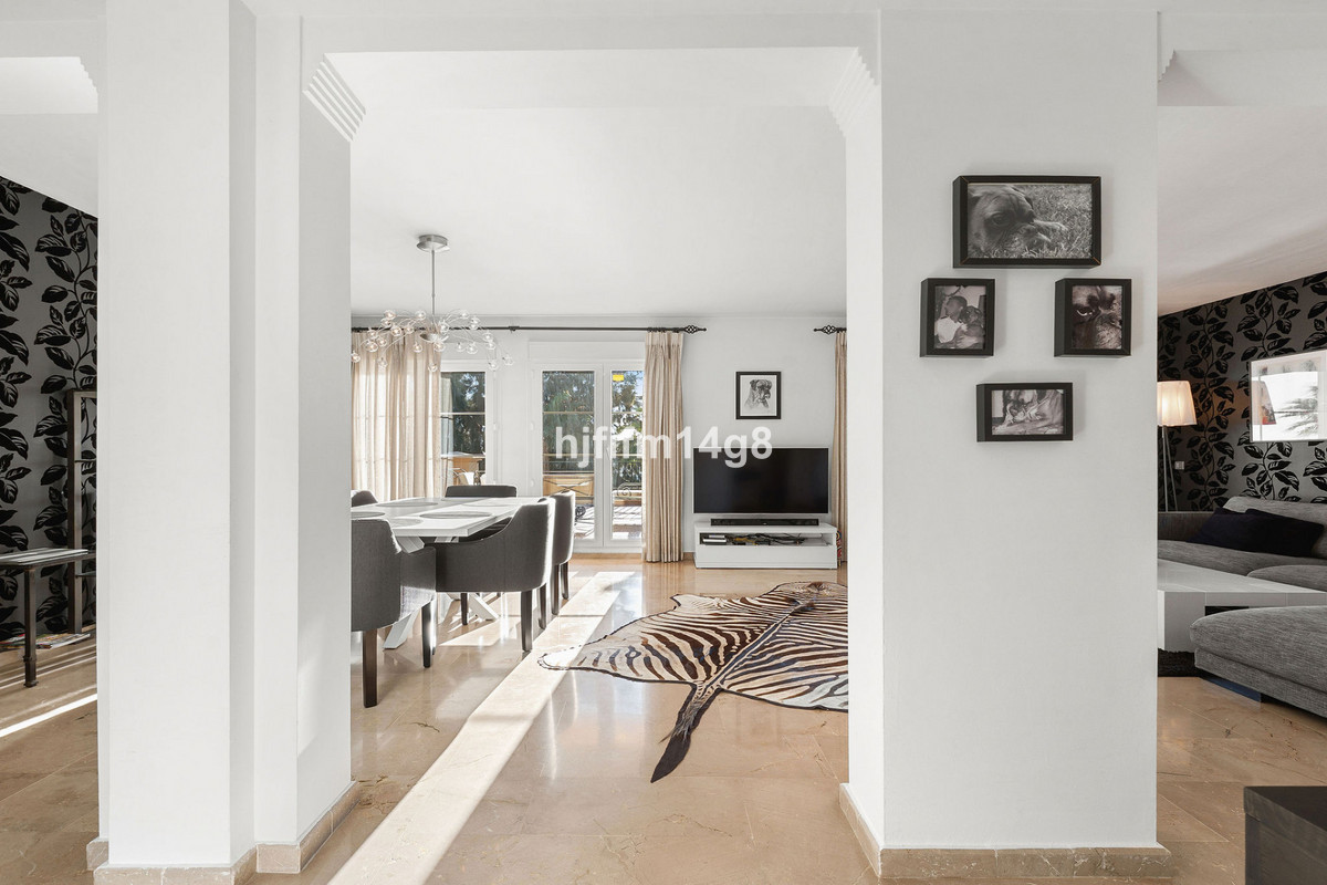3 Bed Apartment for sale in Nueva Andalucía Costa Del Sol, Málaga, Spain