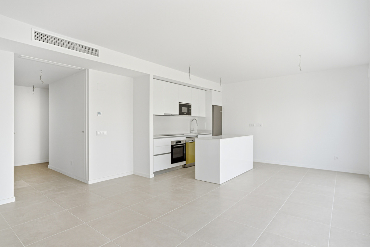 Se vende Apartamento Planta Media de 2 dormitorios en Costa Del Sol, Málaga, España