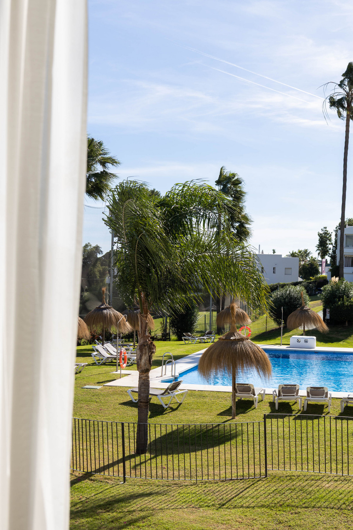Se vende Apartamento Planta Media de 2 dormitorios en Costa Del Sol, Málaga, España