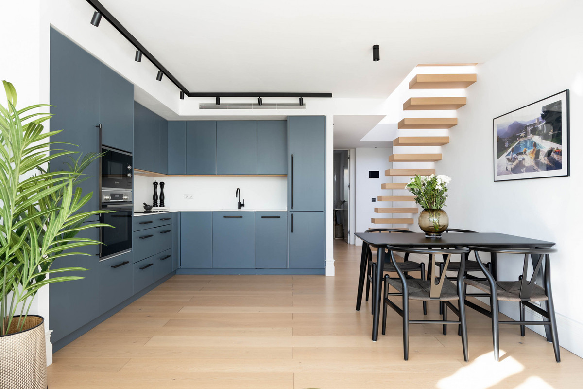 Se vende Apartamento Planta Media de 2 dormitorios en Costa Del Sol, Málaga, España