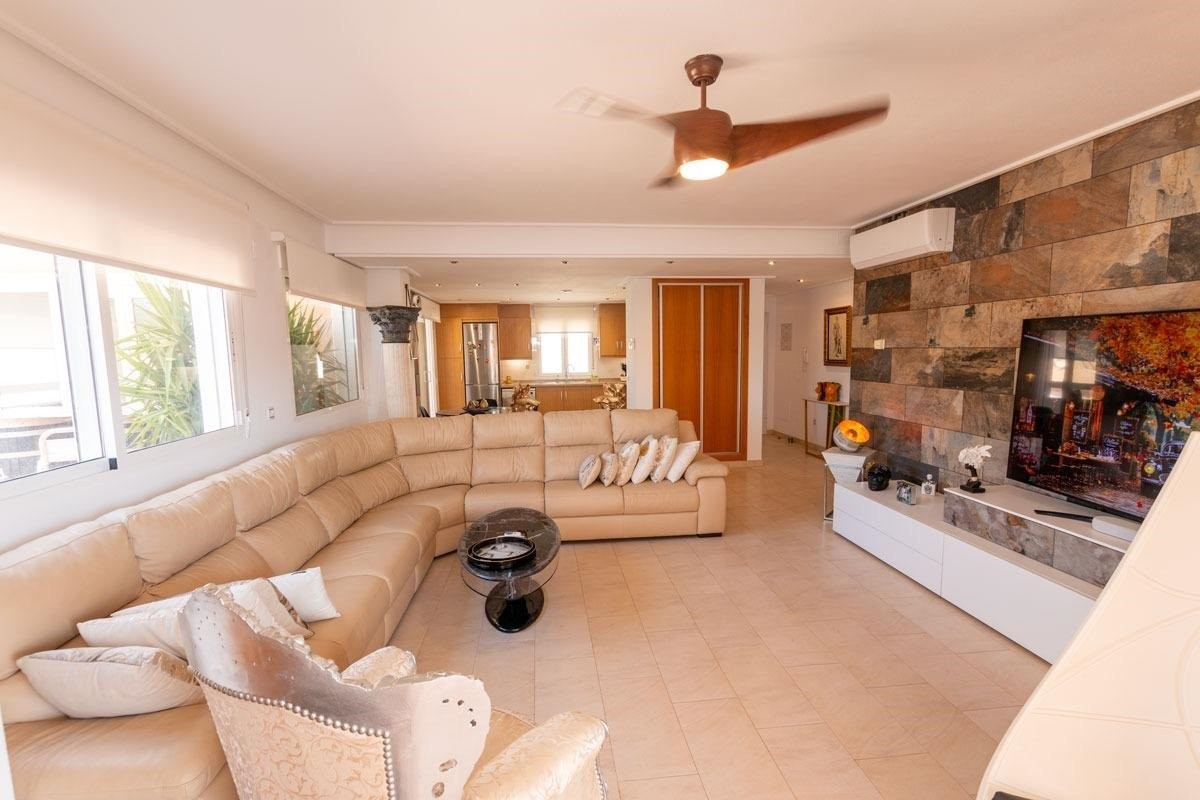 3 Bed Apartment for sale in Los Dolses Costa Blanca, Alicante, Spain