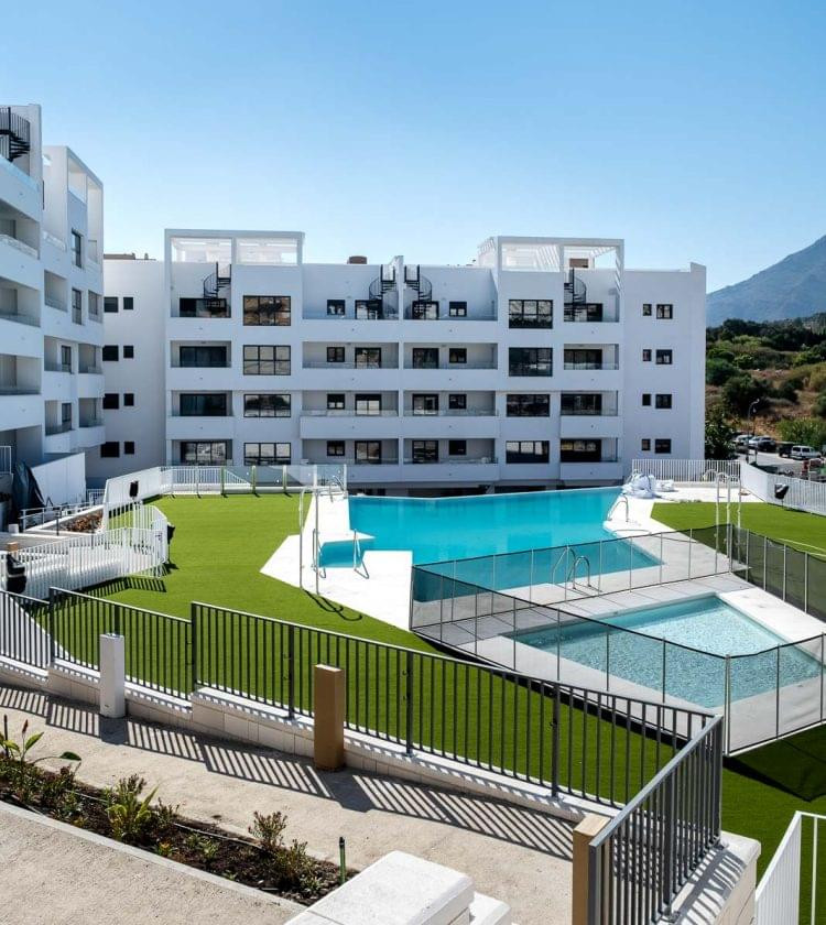4 Bed Apartment for sale in Estepona Costa Del Sol, Málaga, Spain