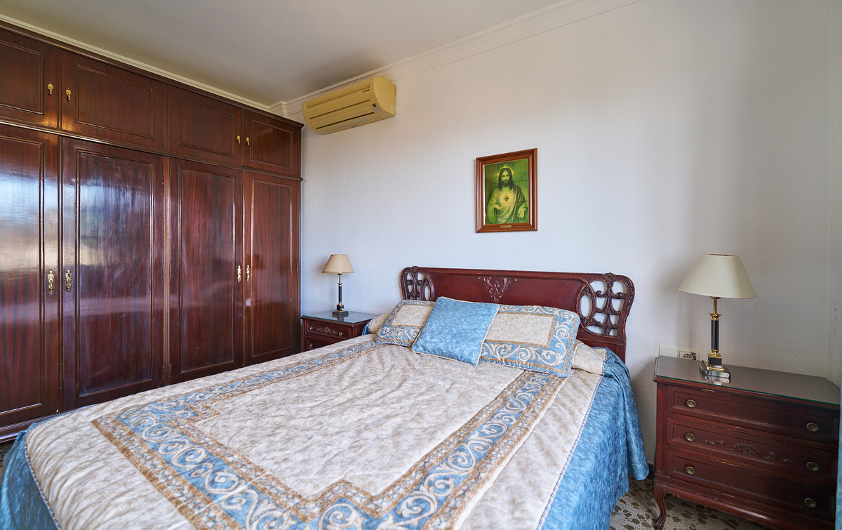5 Bed Townhouse for sale in Benalmadena Costa Del Sol, Málaga, Spain