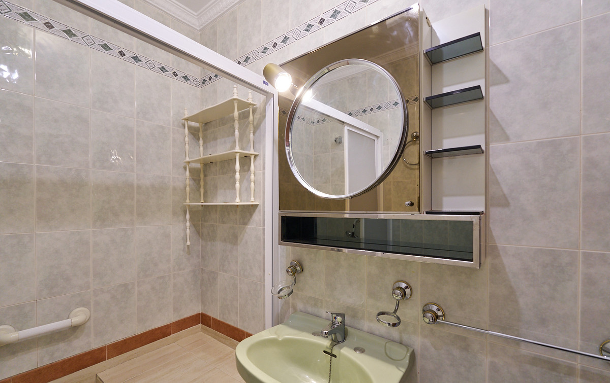 5 Bed Townhouse for sale in Benalmadena Costa Del Sol, Málaga, Spain