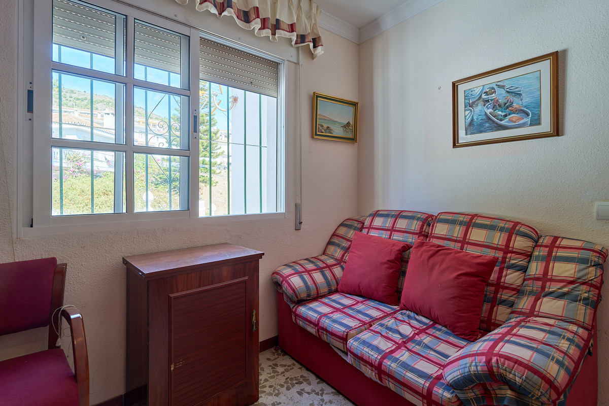 5 Bed Townhouse for sale in Benalmadena Costa Del Sol, Málaga, Spain